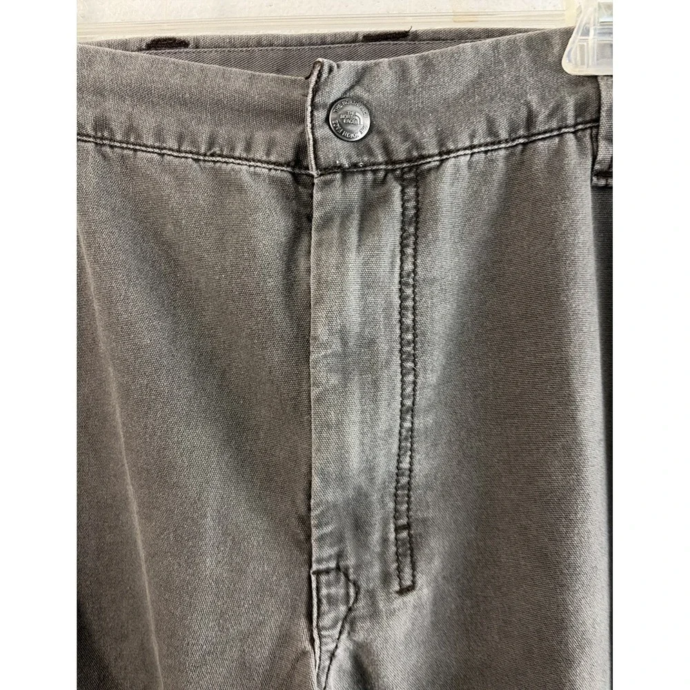 The North Face Men's Cotton Pants 40 Short Olive Green